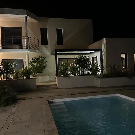 Villa Domaine 669, Contemporaine Et De Prestige Alès